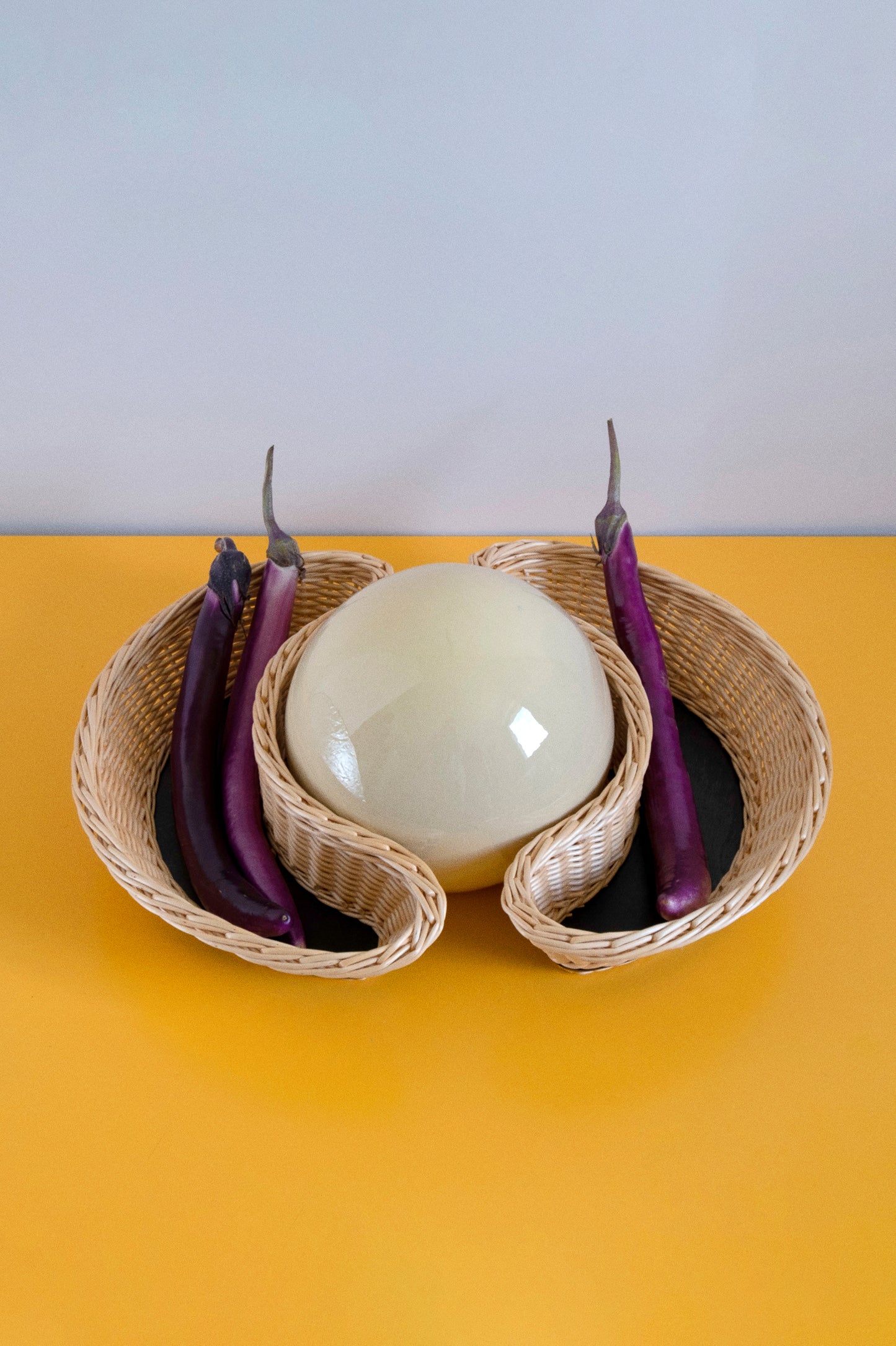 Maar centerpiece